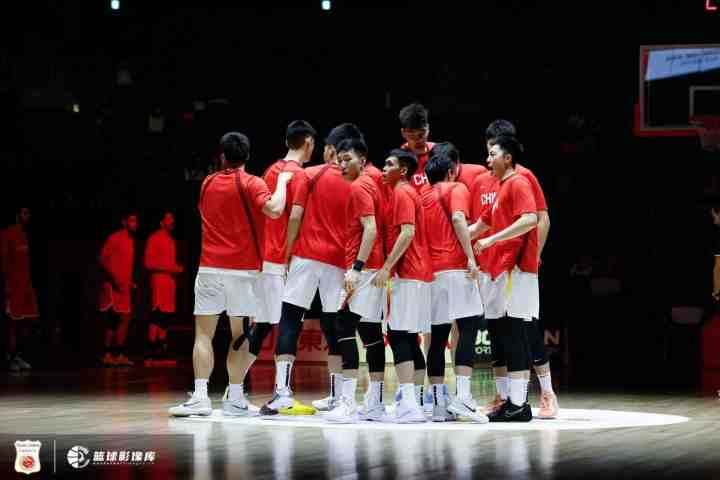 苏群:乒乓球因为饭圈影响了高水平 篮球因为水平低才有了饭圈